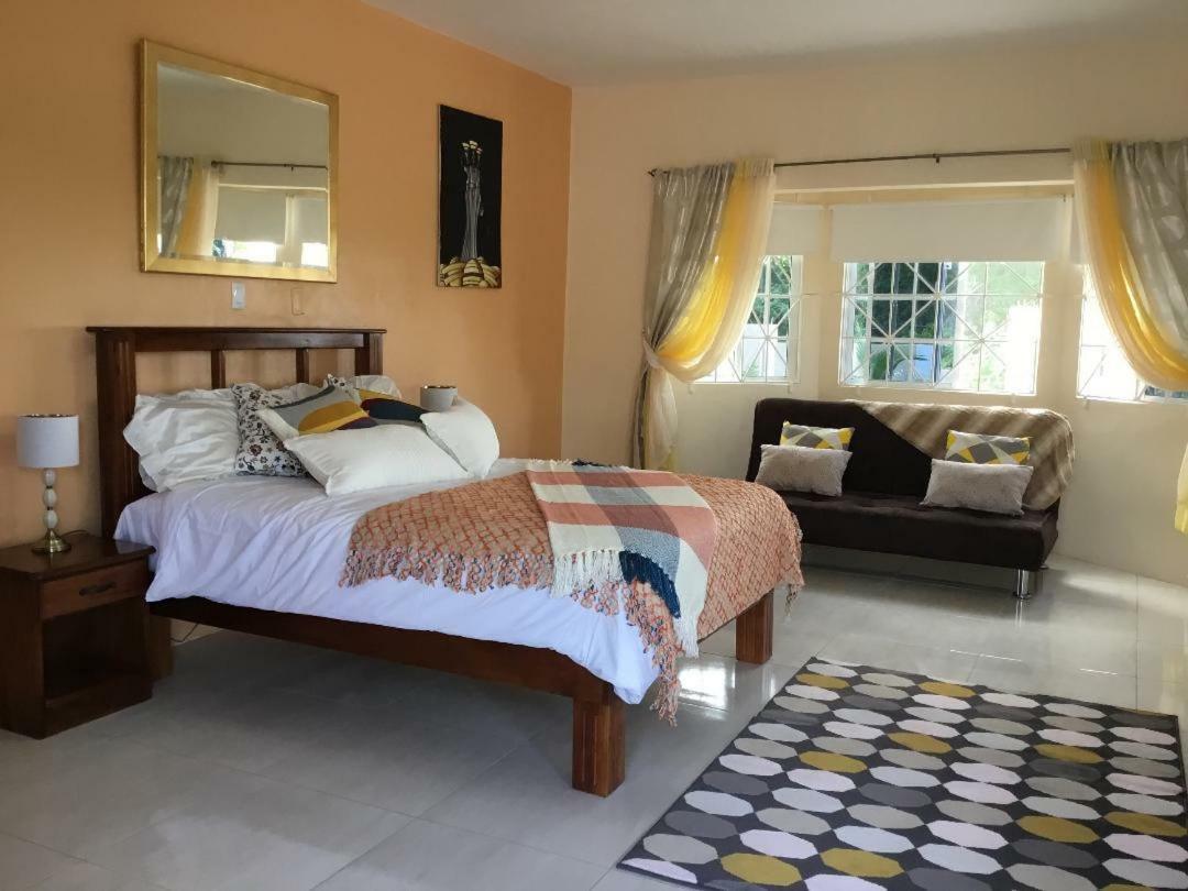 Cool Breeze Discovery Bay Bagian luar foto