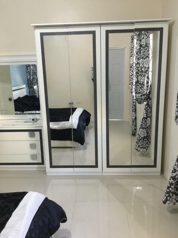 Cool Breeze Discovery Bay Bagian luar foto
